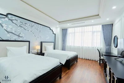 Twin Room with Sea View — Union Inn+